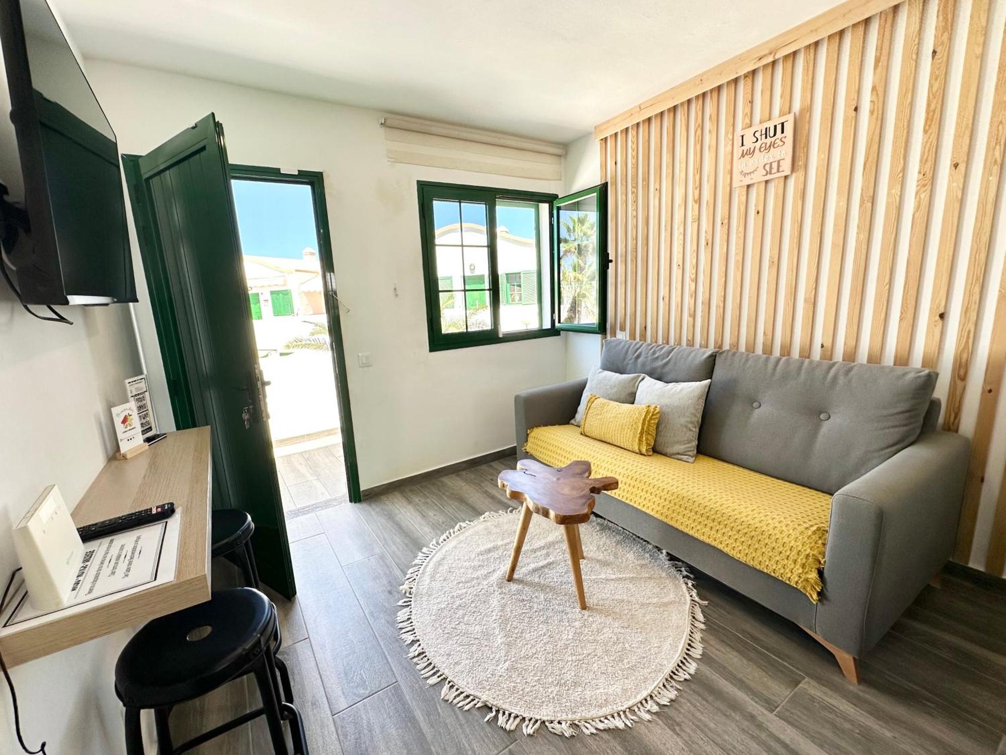 Kiwi Smoothie - En La Playa, Doble Terraza, Cocina Completa, Dos Camas Y Wifi Apartman Cotillo Kültér fotó